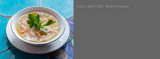 Rezeptbild für "Weiße Bohnen auf Pilaki Art"