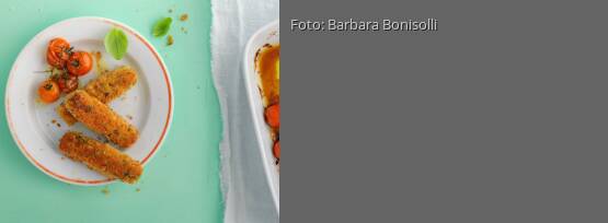 Rezeptbild für "Zucchini-Kroketten mit Ofentomaten"