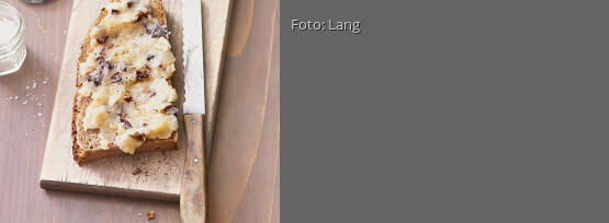 Rezeptbild für "Zwiebel-„Schmalz“ mit Backpflaumen"